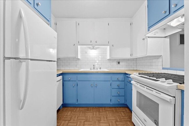 Photo - 4909 Sycamore Terrace Unidad 04