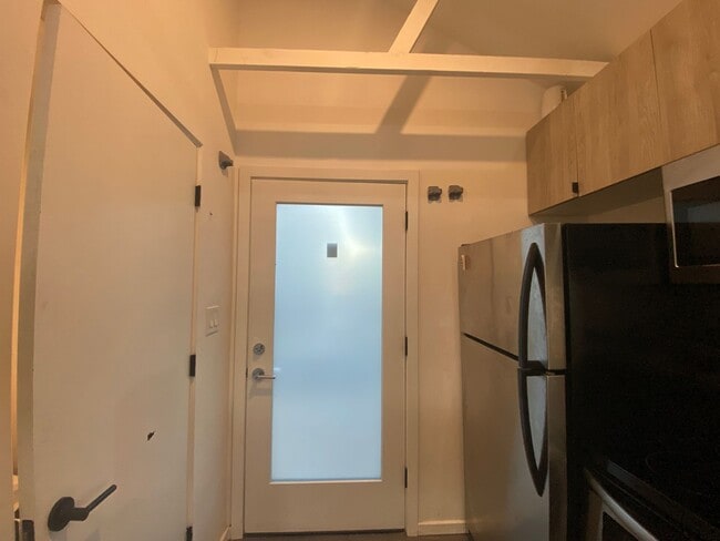 Photo - 528 W Culver St