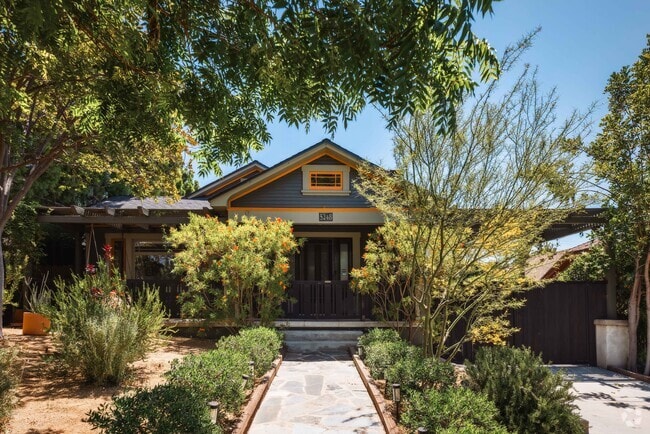 Building Photo - 5248 Sierra Villa Dr Rental