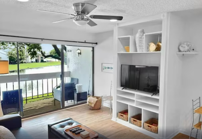 Building Photo - 12100 Melville Dr Rental