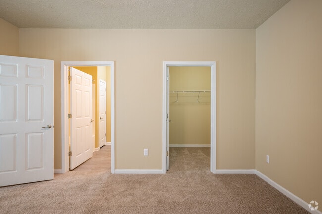 3BR, 2BA
