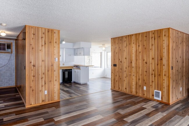Photo - 213 E Missoula Ave