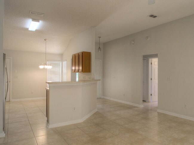 Photo - 2916 Brittany Bluff Dr