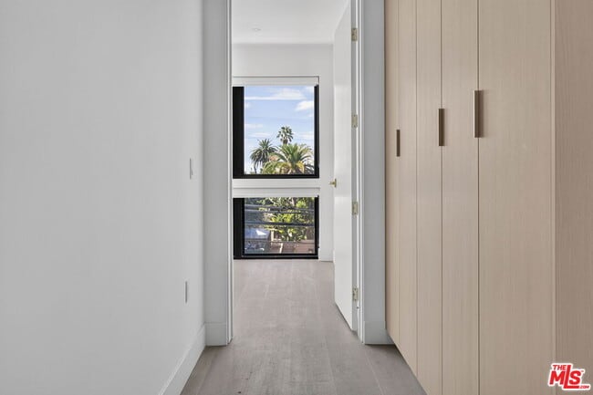 Photo - 1808 Lincoln Blvd Unit 312