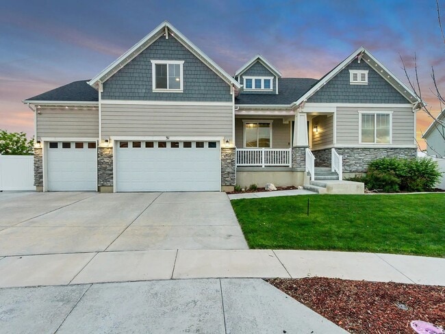 Building Photo - 3 Bedroom 2.5 Bathroom Home in Lehi!