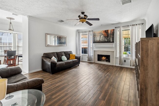 Photo - 2112 Shadow Bay Cir