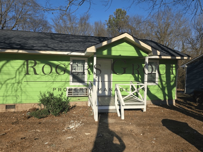 Building Photo - #450 - 412-414 Ridley St Duplex Unit 412 Ridley St