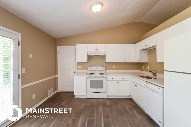 Photo - 3275 Creekwood Dr