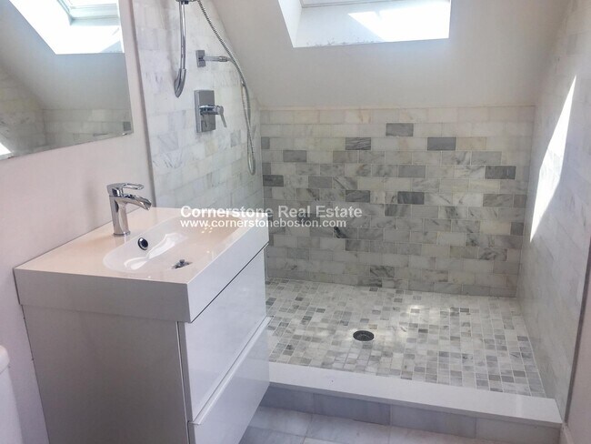 Photo - 24 Washburn St Unit #3