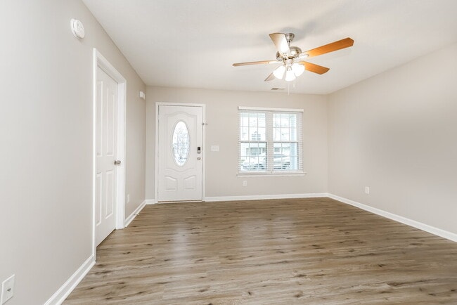 Photo - 3565 Mt View Ridge Dr