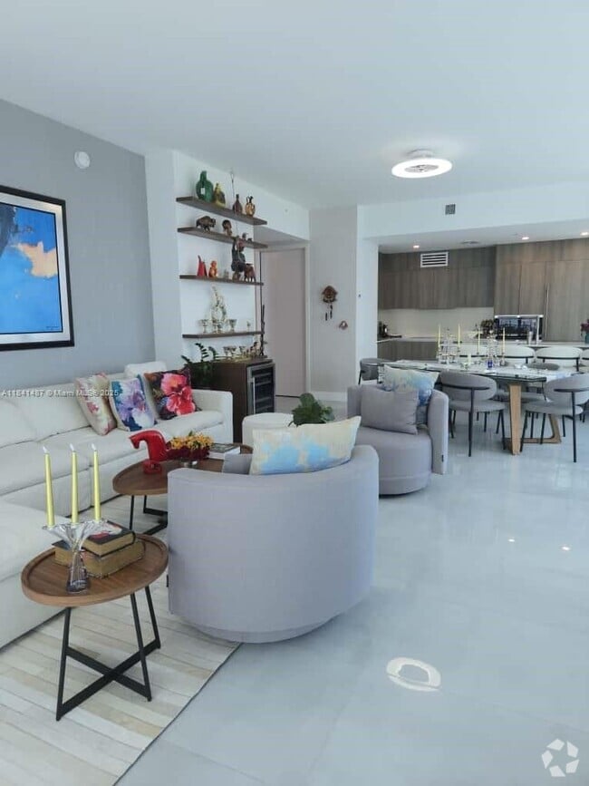 Building Photo - 17550 Collins Ave Unit 1405 Rental
