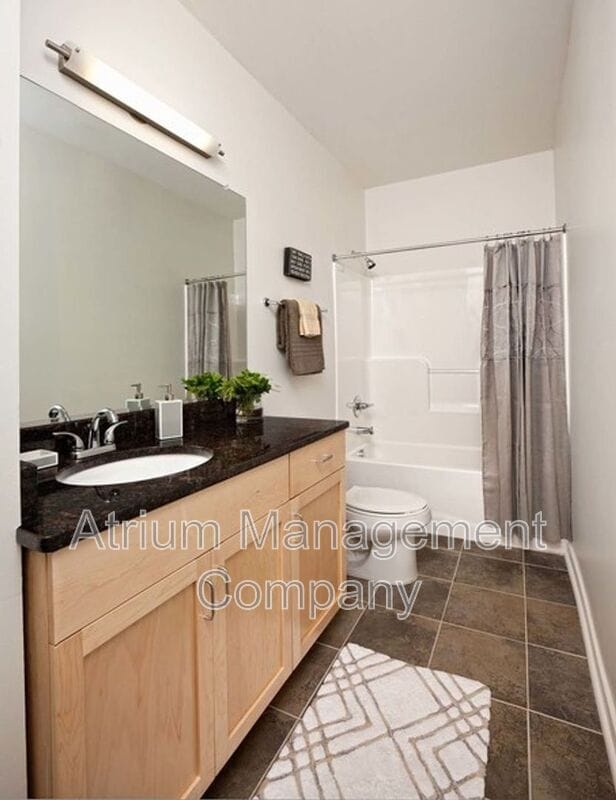 Photo - 3618 E Broad St