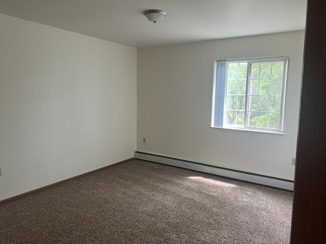 Pheasant Run Apartments - Waupaca