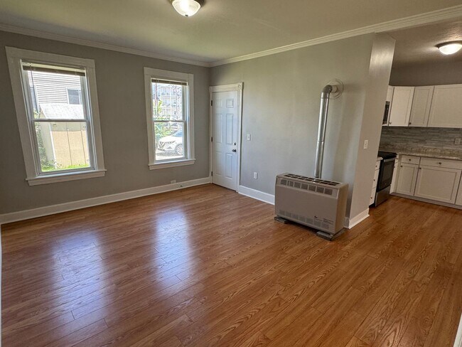 Photo - 141 Laurel St Unit 1