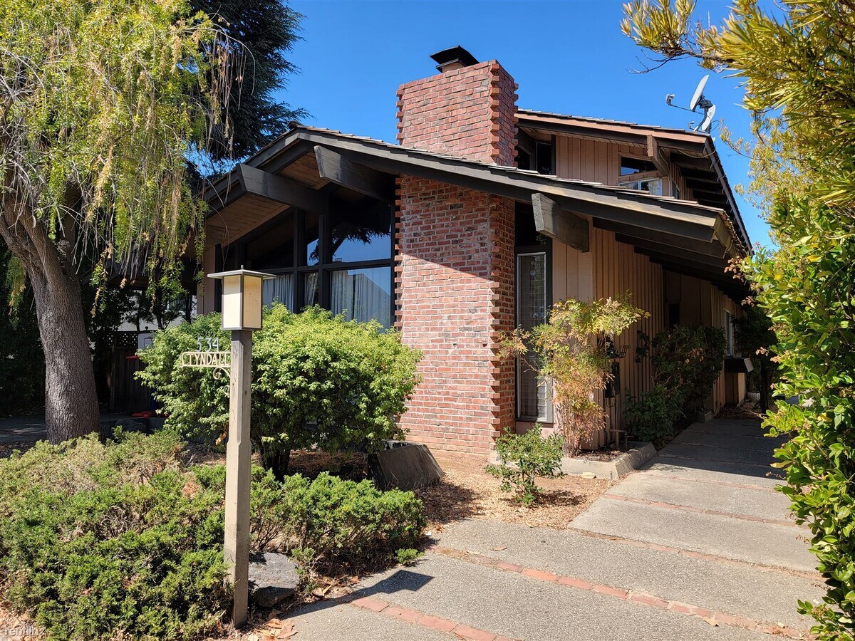 Photo - 2 br, 2 bath Condo - 534 Tyndall Street 1