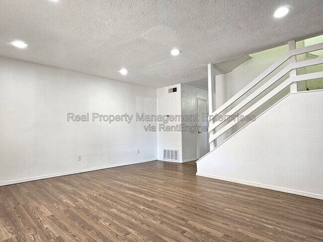 1707 Beaumont Dr