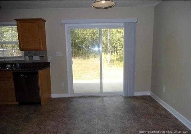 Photo - 203 Gertie Ct