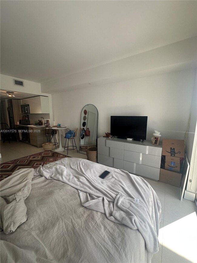 Photo - 1300 Brickell Bay Dr Unit 2213