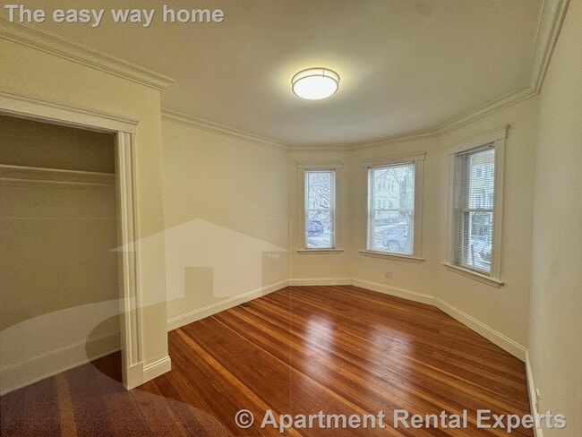 Photo - 65 Conwell Ave Unit #1