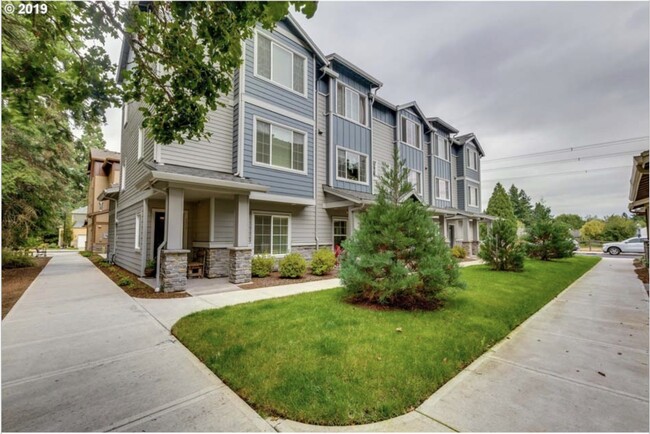 Photo - 175 NE 80th Ave Townhome