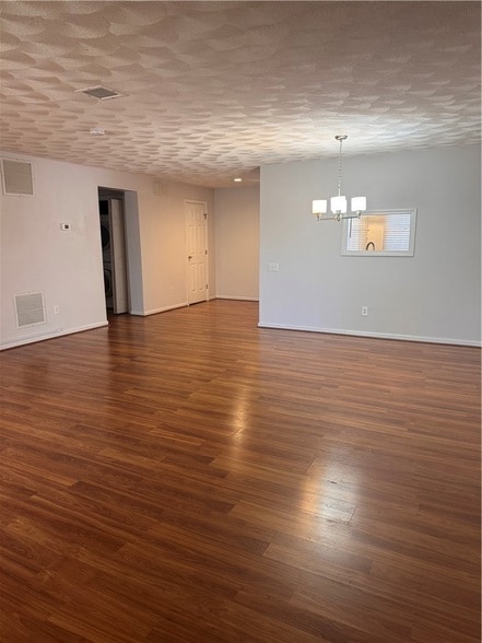 Photo - 92 Trellis Dr