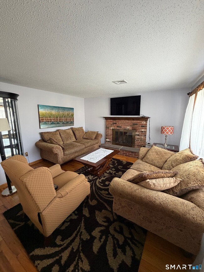 Photo - 23 Magnolia St