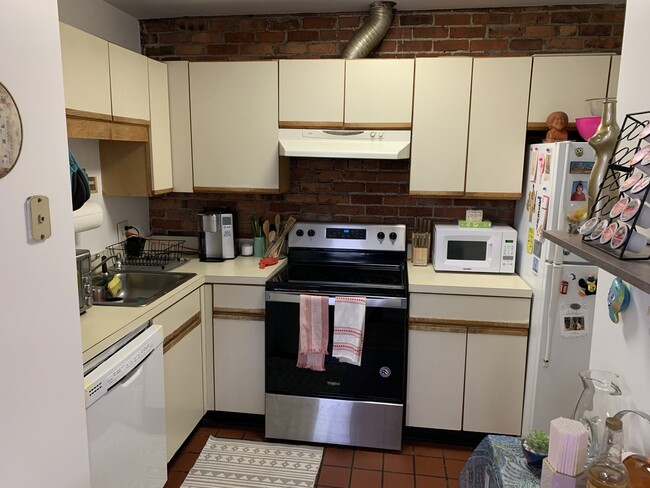 Photo - 33 Brainerd Rd Condo Unit 310