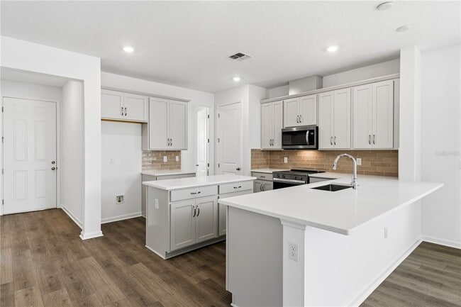 17049 Haggerty Hollow Dr