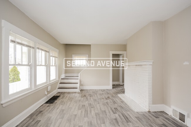 Photo - 4692 Winton Rd