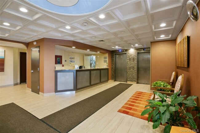 Photo - 185 W Park Ave Unit 103