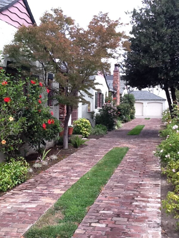 Photo - 2051 Santa Clara Ave