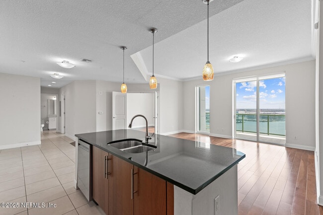 Photo - 1431 Riverplace Blvd Unit 2606