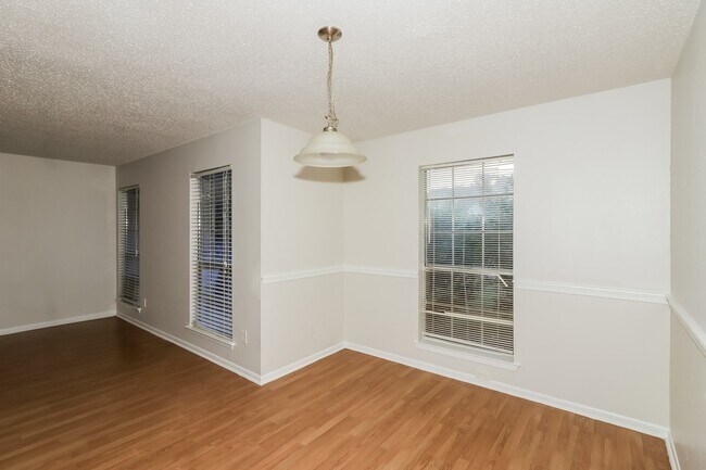 Photo - 18926 Sandia Pines Dr