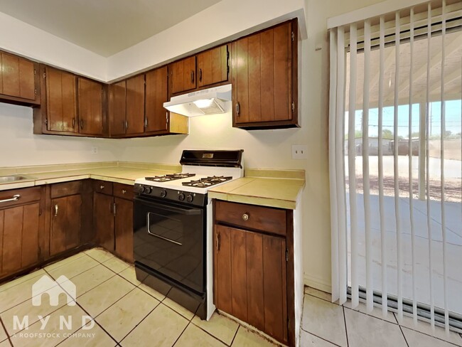 Photo - 15426 N Cactus Ln