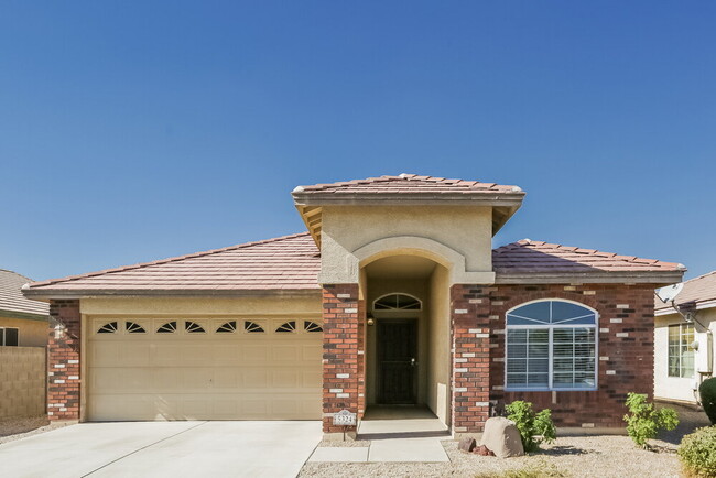 Building Photo - 5324 S 29th Ln Rental