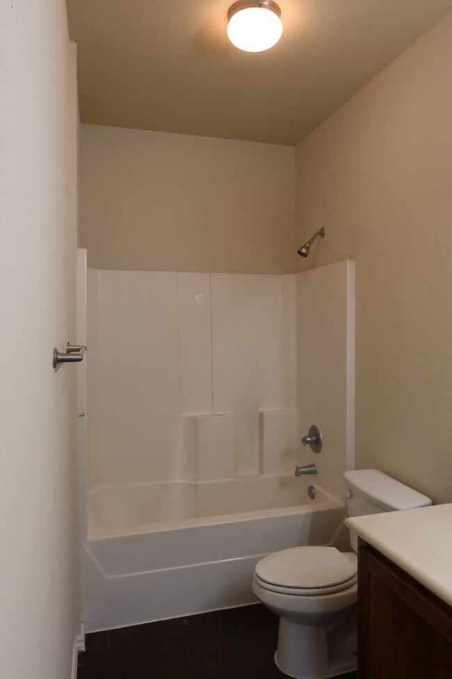 Photo - Now Pre-Leasing for Fall 2026–Spring 2027!