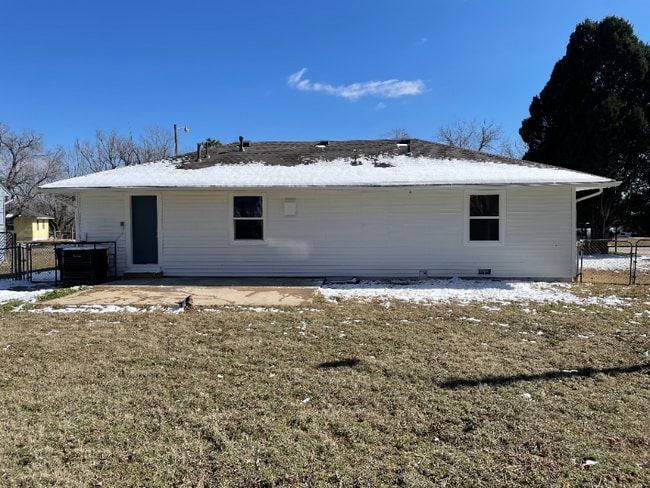 Photo - 1526 N Oswego Ave