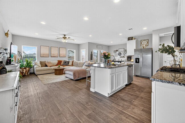 Photo - 13009 Leisure Cove Dr