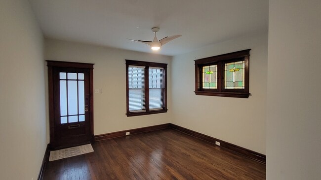 Photo - 5539 Holly Hills Ave Unidad 5539