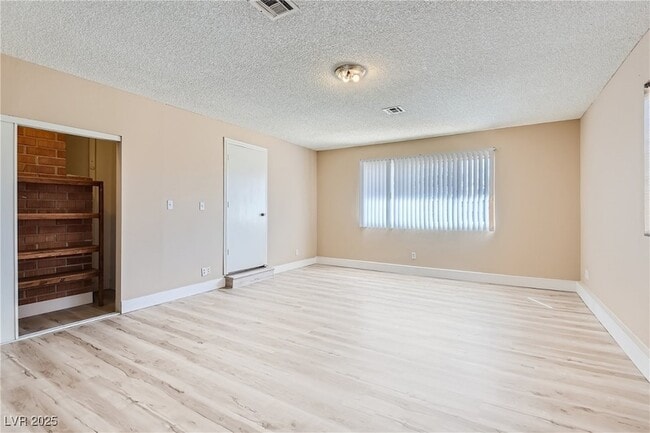 Photo - 6416 Placer Dr