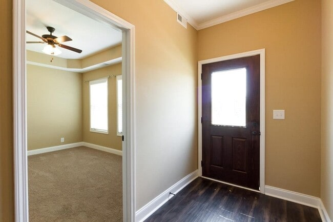 Photo - 155 Matheson Dr