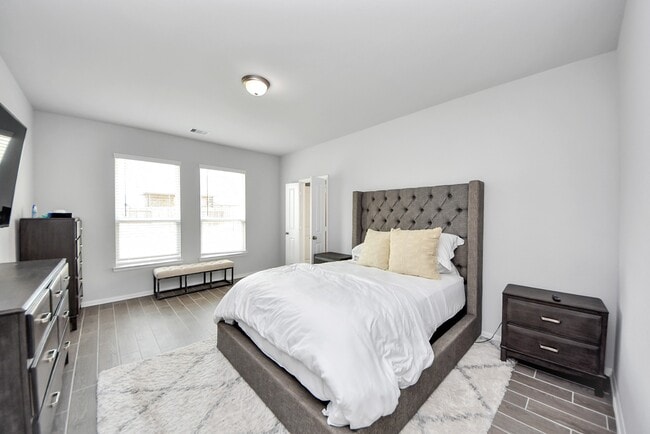 Building Photo - 15307 Davan Springs Dr