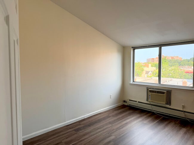 85-46 67th Ave Unit Beaubourg