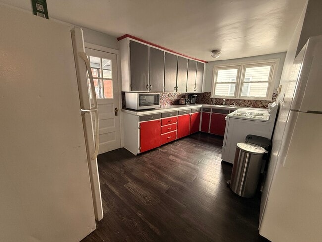 110 N Gill St Unit 110 N. Gill Street