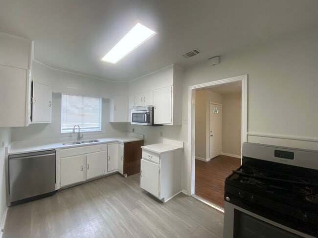 Photo - Newly Remodeled 3 bd | 2 ba Available Now! Located near Basse Rd/Blanco Rd minutes from Alamo Qua...