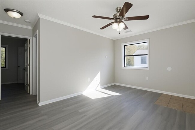 Photo - 949 Washington St SW Unidad 16