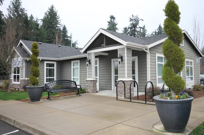 Hawk's Point Office-Fitness Center