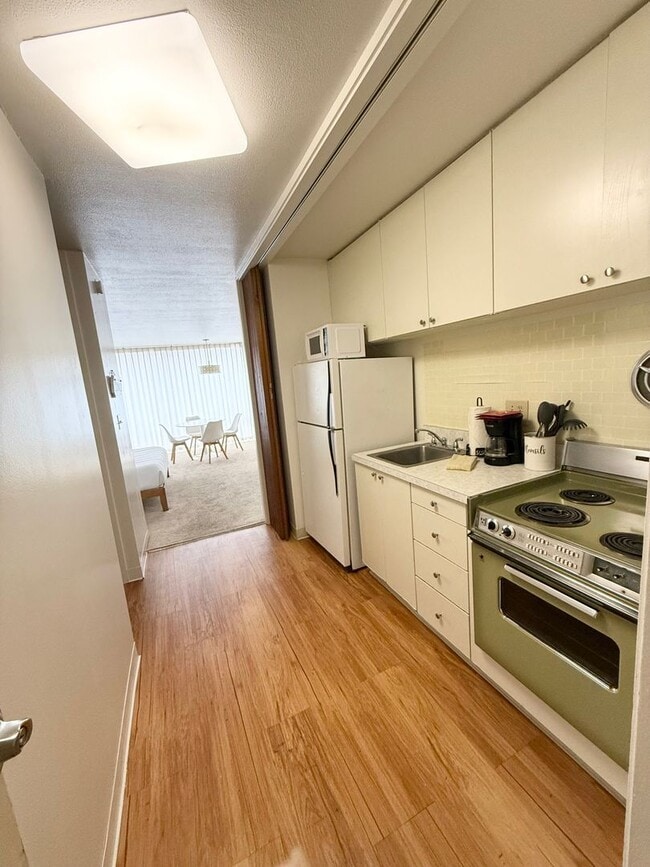 Photo - Waikiki - Ilikai Marina - Fully furnished studio