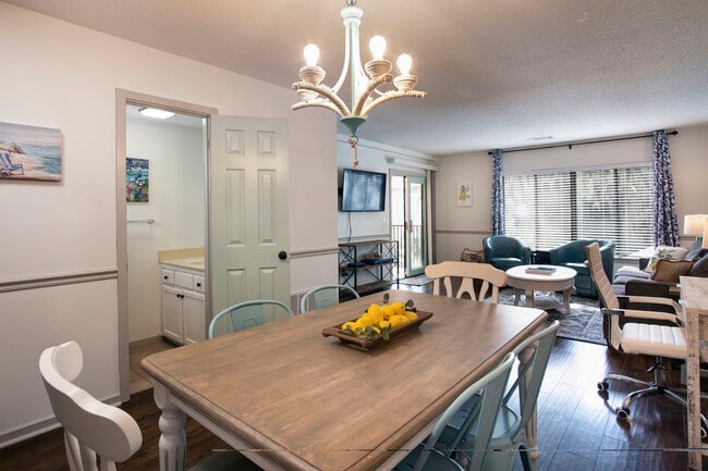 Photo - 36 Deallyon Ave Unit Springwood 15