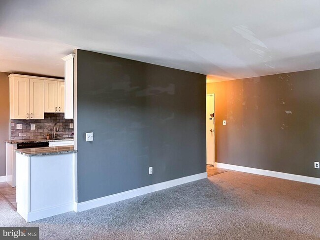 Building Photo - 3825 St Barnabas Rd Unit T-202